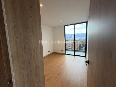 Apartamento en venta en La Castellana, Medellín · foto 7 de 20