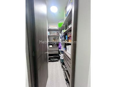 Apartamento en venta en Loma De Benedictinos, Envigado · foto 9 de 20