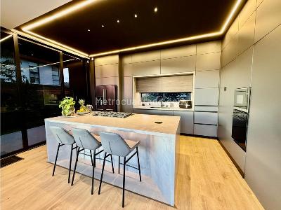 Casa de 3 alcobas en venta en Alto De Las Palmas, Envigado, 1275 m² · foto 7 de 20