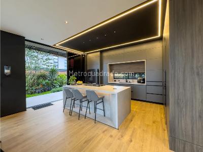 Casa de 3 alcobas en venta en Alto De Las Palmas, Envigado, 1275 m² · foto 8 de 20