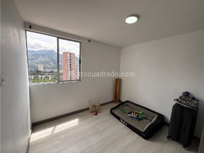 Apartamento en venta en Suramerica, Itagüí · foto 8 de 20