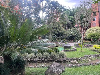 Apartamento de 3 alcobas en venta en Loma De Los Gonzalez, Medellín, 256 m² · foto 9 de 9