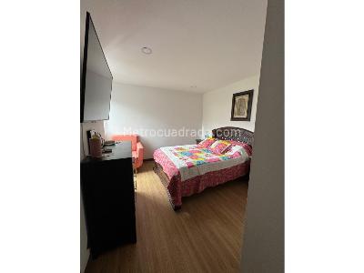 Apartamento de 3 alcobas en venta en Aves Marias, Sabaneta, 84 m² · foto 7 de 13