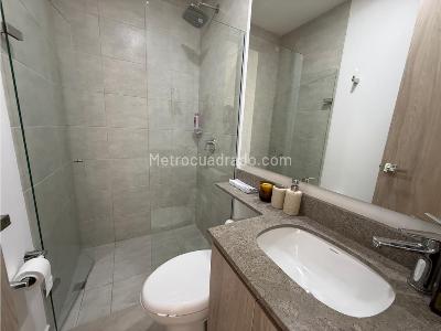 Apartamento de 2 alcobas en venta en Sajonia, Rionegro, 210 m² · foto 9 de 15