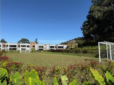 Apartamento de 2 alcobas en venta en Sajonia, Rionegro, 210 m² · foto 14 de 15