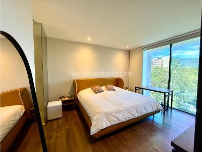 Apartamento de 2 alcobas en arriendo en El Poblado, Medellín, 120 m² · foto 12 de 18