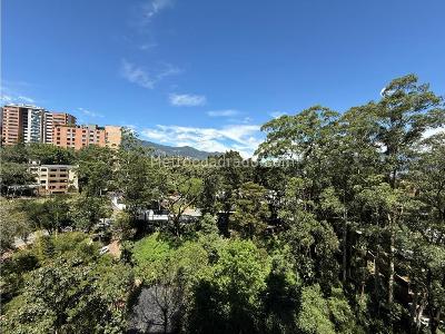 Apartamento de 2 alcobas en arriendo en El Poblado, Medellín, 120 m² · foto 18 de 18