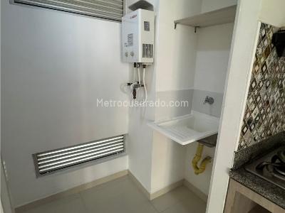 Apartaestudio en venta en Calle Larga, Sabaneta, 46 m² · foto 13 de 14