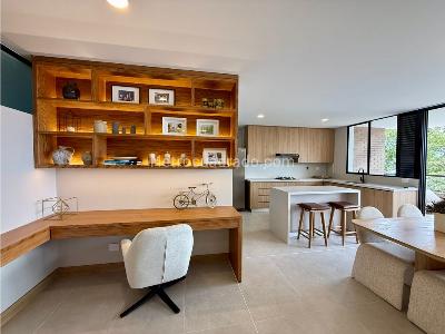 Apartamento de 3 alcobas en venta en Loma De Las Brujas, Envigado, 111 m² · foto 6 de 17