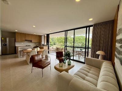 Apartamento de 3 alcobas en venta en Loma De Las Brujas, Envigado, 111 m² · foto 9 de 17