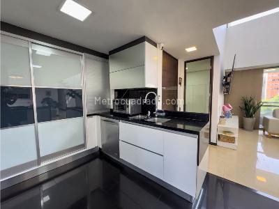 Apartamento de 4 alcobas en venta en Zuñiga, Envigado, 198 m² · foto 16 de 20