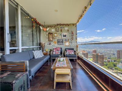 Apartamento de 3 alcobas en venta en El Poblado, Medellín, 246 m² · foto 8 de 20