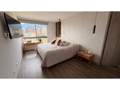 Apartamento de 3 alcobas en venta en Loma De Las Brujas, Envigado, 173 m² · foto 12 de 19