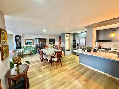 Apartamento de 3 alcobas en venta en Castropol, Medellín, 224 m² · foto 6 de 12