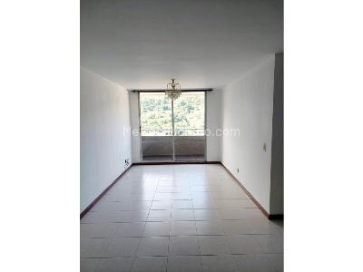 Apartamento de 3 alcobas en venta en Laureles, Medellín, 83 m² · foto 15 de 20