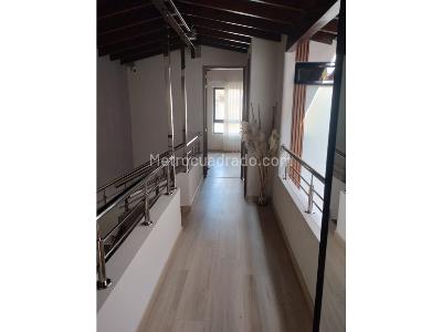 Casa de 5 alcobas en venta en Envigado, Envigado, 300 m² · foto 3 de 20