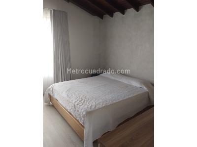 Casa de 5 alcobas en venta en Envigado, Envigado, 300 m² · foto 13 de 20