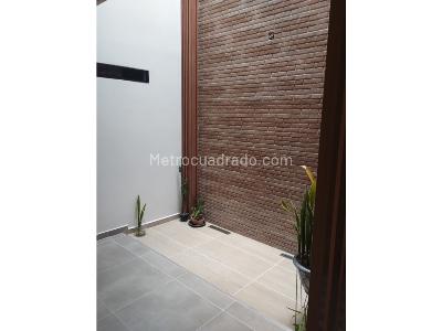 Casa de 5 alcobas en venta en Envigado, Envigado, 300 m² · foto 15 de 20