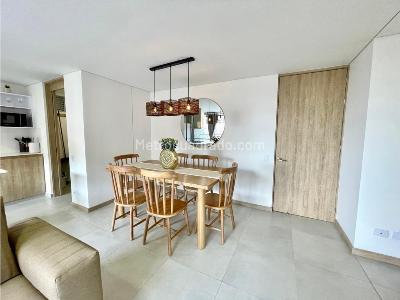 Apartamento de 3 alcobas en venta en V, Sabaneta, 88 m² · foto 8 de 10