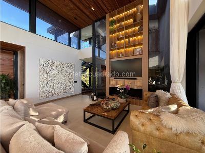 Casa de 4 alcobas en venta en Alto De Las Palmas, Medellín · foto 3 de 10