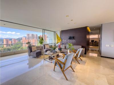 Apartamento de 3 alcobas en venta en El Tesoro, Medellín, 200 m² · foto 4 de 20