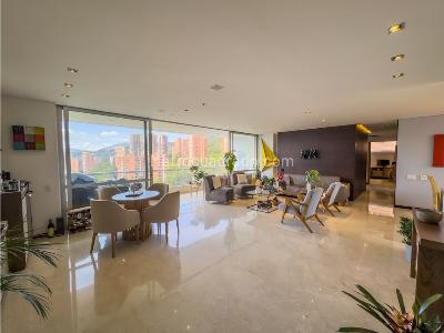 Apartamento de 3 alcobas en venta en El Tesoro, Medellín, 200 m² · foto 6 de 20