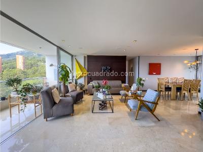 Apartamento de 3 alcobas en venta en El Tesoro, Medellín, 200 m² · foto 9 de 20
