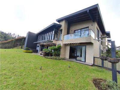 Casa de 5 alcobas en venta en Alto De Las Palmas, Envigado · foto 2 de 18