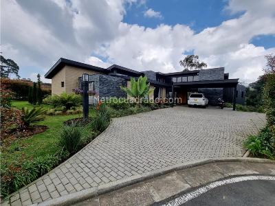Casa de 5 alcobas en venta en Alto De Las Palmas, Envigado · foto 18 de 18