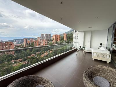 Apartamento de 3 alcobas en venta en El Poblado, Medellín, 255 m² · foto 12 de 12