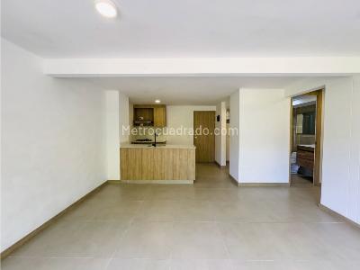 Apartamento en venta en Loma Del Escobero, Envigado · foto 9 de 20