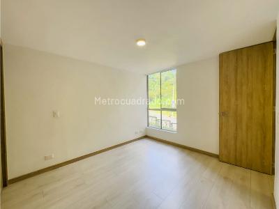 Apartamento en venta en Loma Del Escobero, Envigado · foto 17 de 20