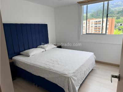 Apartamento en venta en Loma Del Escobero, Envigado · foto 12 de 20