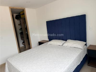 Apartamento en venta en Loma Del Escobero, Envigado · foto 13 de 20