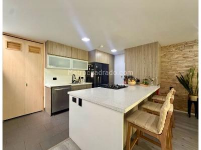 Casa de 3 alcobas en venta en El Esmeraldal, Envigado, 190 m² · foto 5 de 20
