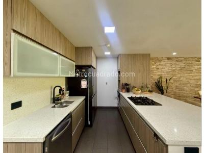 Casa de 3 alcobas en venta en El Esmeraldal, Envigado, 190 m² · foto 6 de 20