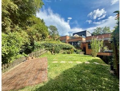 Casa de 3 alcobas en venta en El Esmeraldal, Envigado, 190 m² · foto 19 de 20