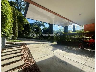 Casa de 3 alcobas en venta en El Esmeraldal, Envigado, 190 m² · foto 20 de 20