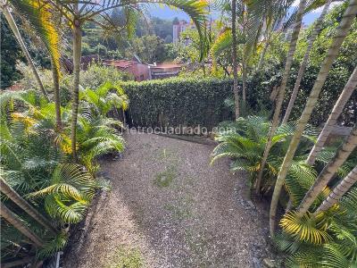 Casa de 4 alcobas en venta en Loma Benedictinos, Envigado, 178 m² · foto 14 de 20