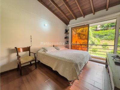 Casa de 4 alcobas en venta en Loma Benedictinos, Envigado, 178 m² · foto 18 de 20