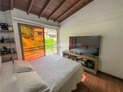Casa de 4 alcobas en venta en Loma Benedictinos, Envigado, 178 m² · foto 20 de 20