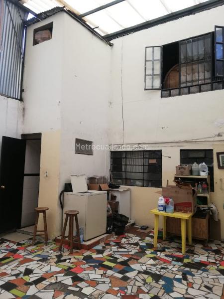 Casa en Venta, ABRAHAM LINCOLN, Bogotá D.C. - Więcej
