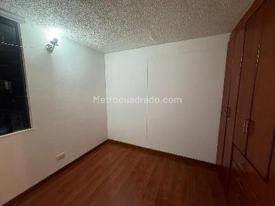 Apartamento de 3 alcobas en venta en Club De Los Lagartos, Bogotá, 62 m² · foto 10 de 20