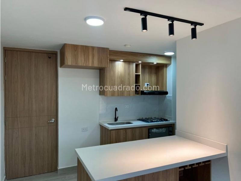 Apartamento para estrenar de 2 habitaciones en La Estrella - 4