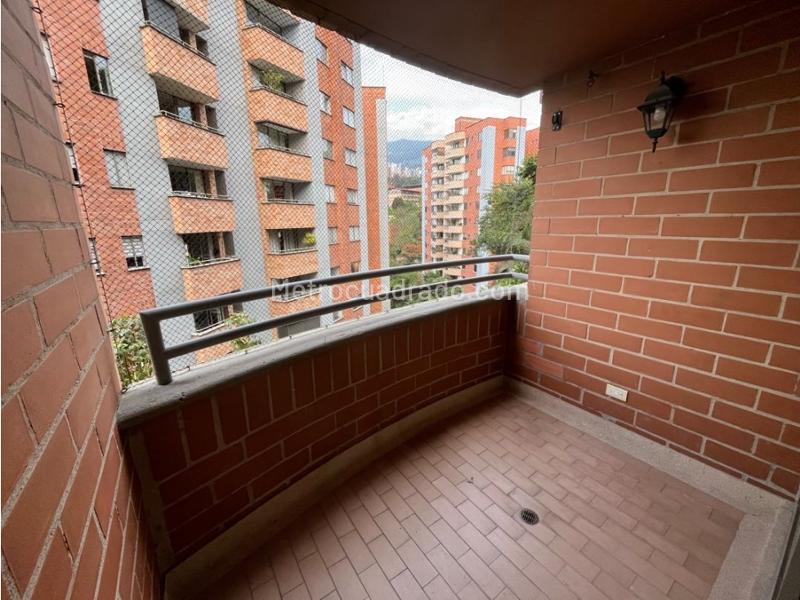 2BR Apartment in Las Orquideas (63 m²)