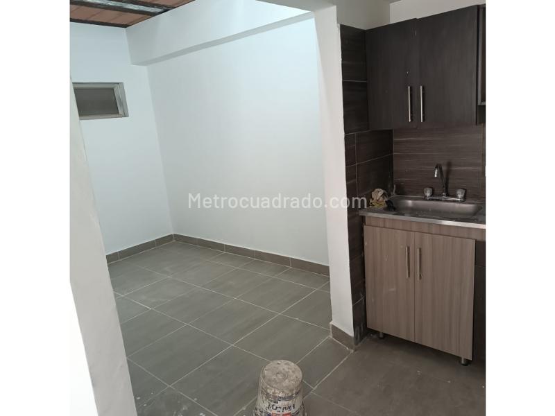 Apartamento en Arriendo, El Trianon, Envigado - 2