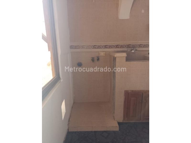 2BR Apartment in Barrio Mesa (100 m²) - 4