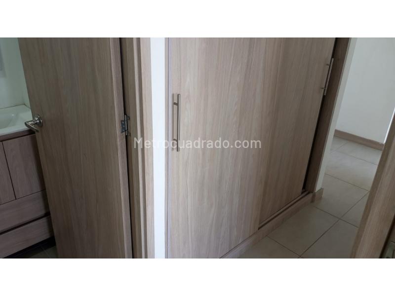 Apartamento Encantador de 3 Alcobas en Zona Tranquila de Calasanz - 7