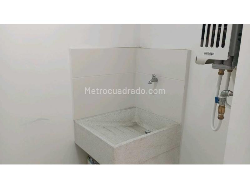 New 3BR Apartment for Rent in Calasanz (58 m²) - 3