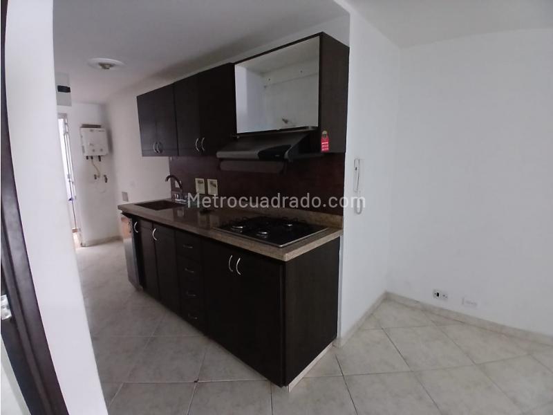 2BR Apartment in Barrio Mesa (90 m²)